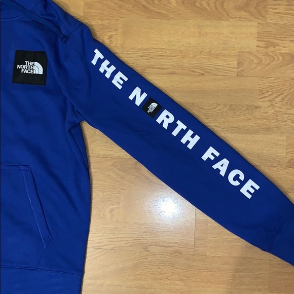 the north face men's red box patch full zip hoodie